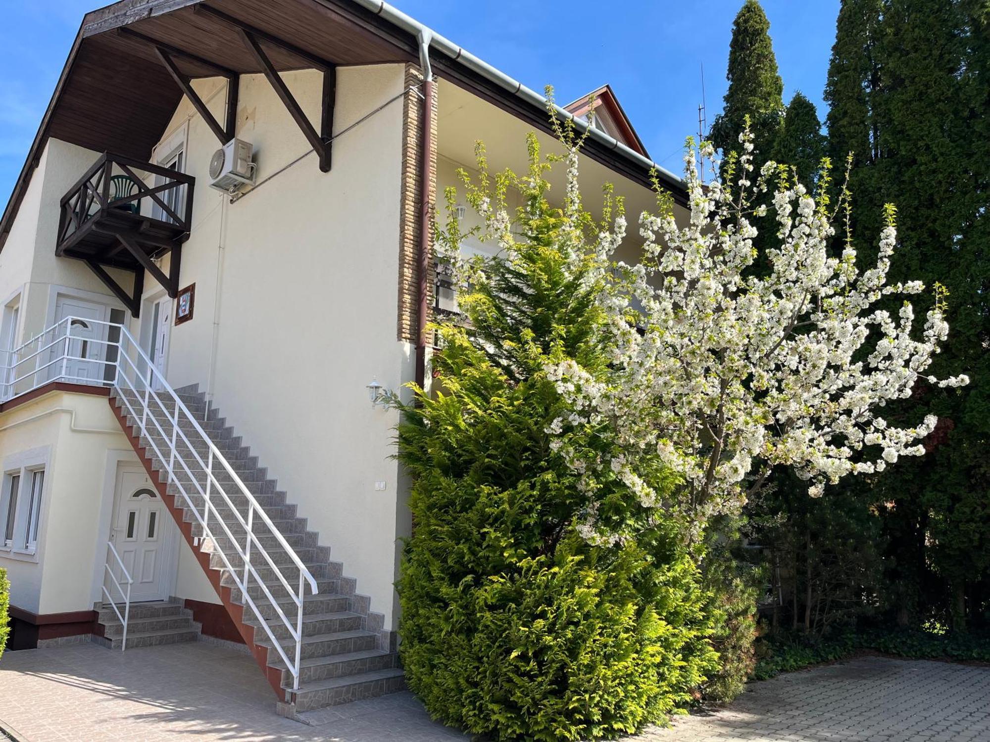 Jokai Apartmanhaz Héviz Zewnętrze zdjęcie