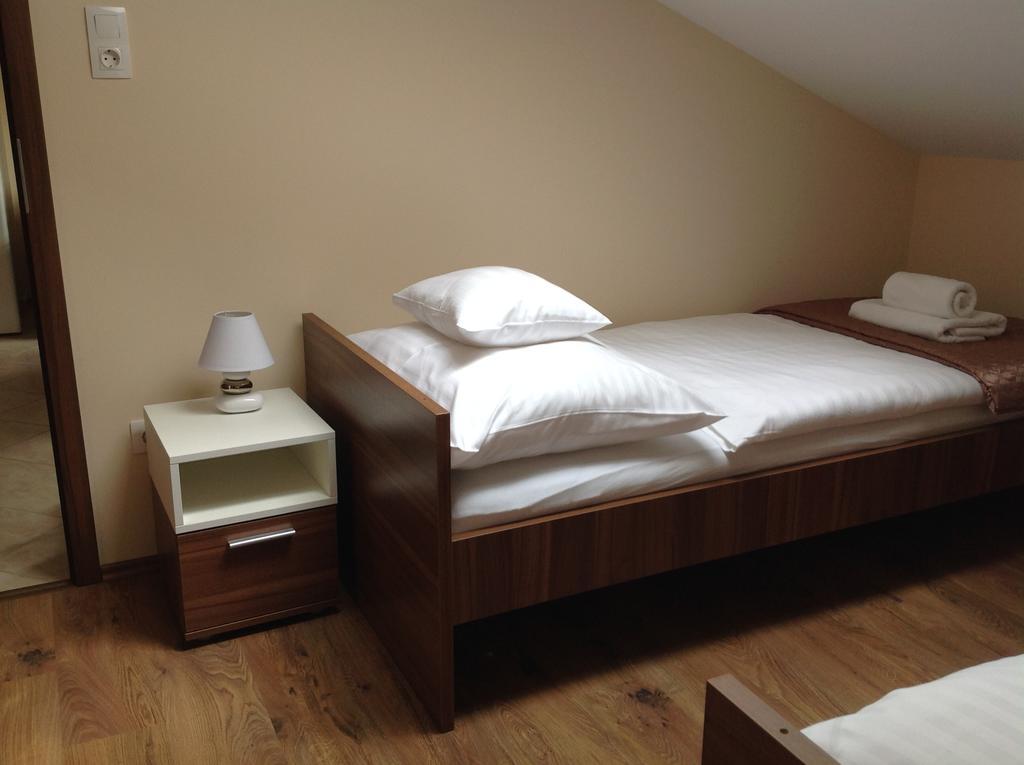 Jokai Apartmanhaz Héviz Zewnętrze zdjęcie